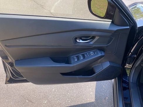 Used 2025 Honda Accord SE image 12