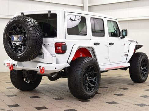 Used 2025 Jeep Wrangler Rubicon w/ XTREMEE 35" Tire Package image 7