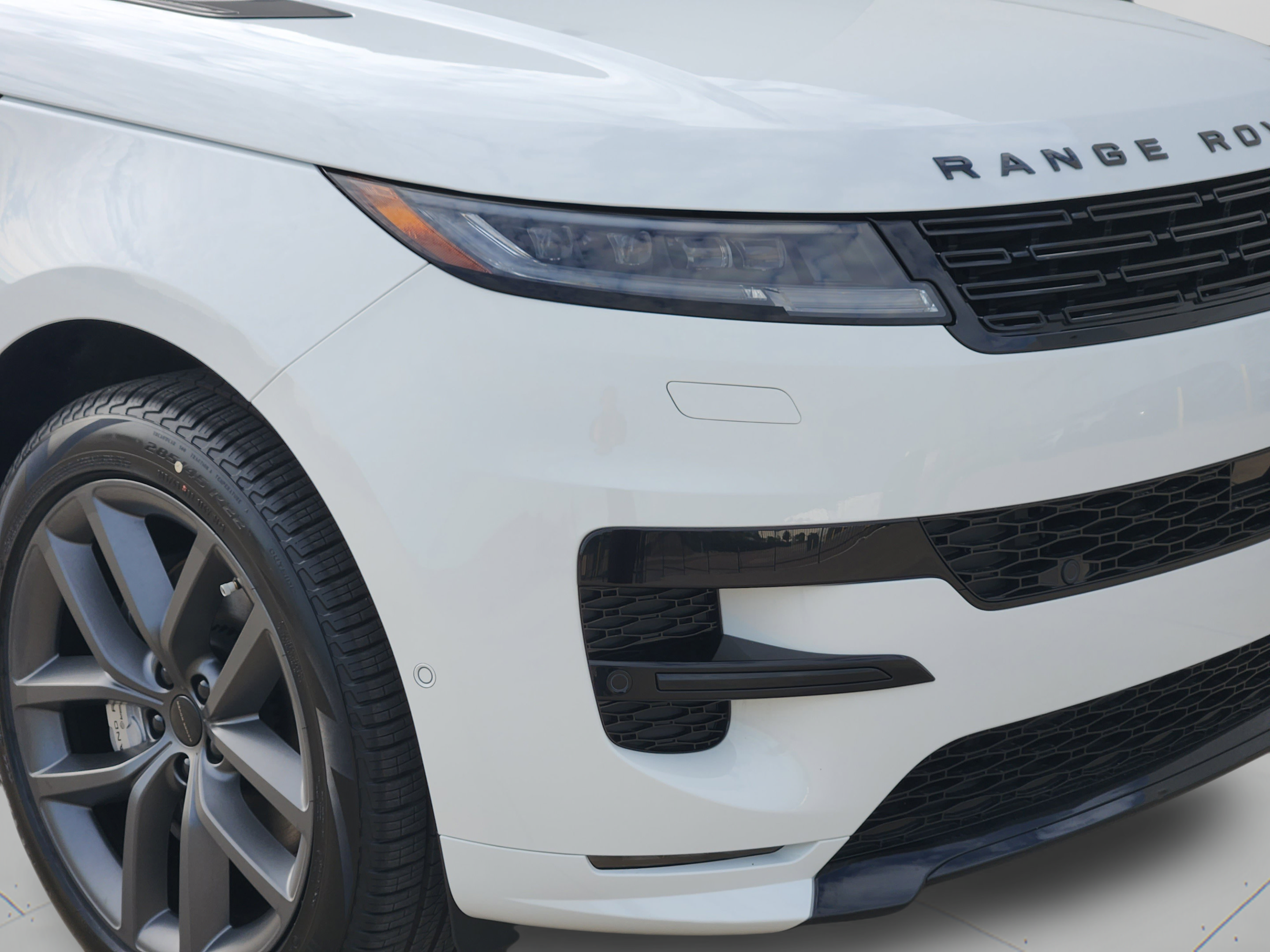 New 2026 Land Rover Range Rover Sport Dynamic SE AWD/4WD image 28