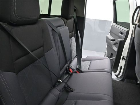 New 2025 Nissan Frontier SV image 29