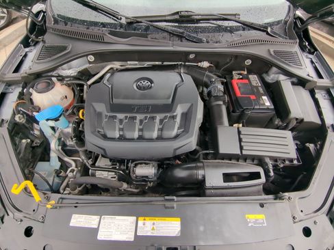 Used 2021 Volkswagen Passat 2.0T SE image 34