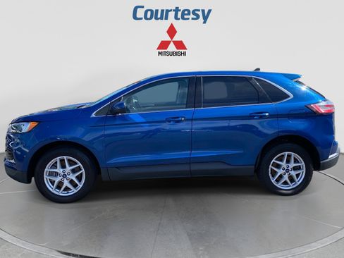 Used 2022 Ford Edge SEL AWD/4WD image 2