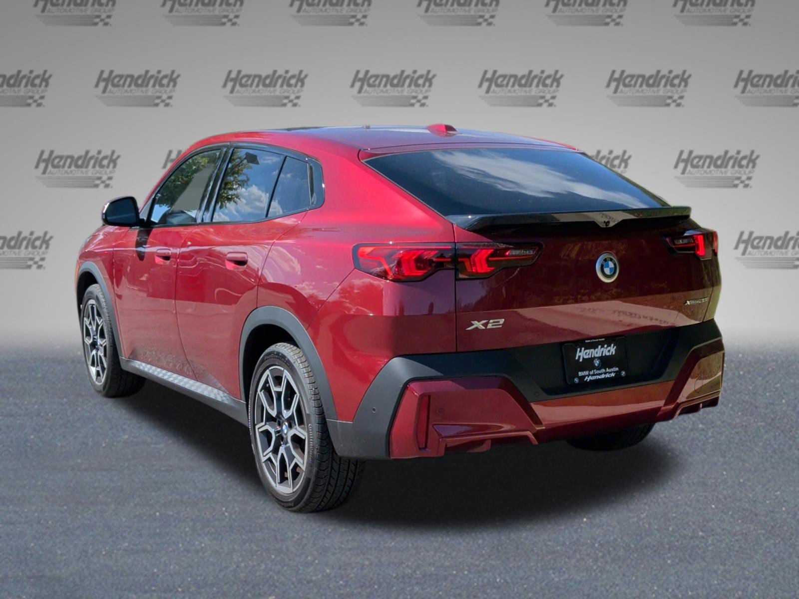 Used 2025 BMW X2 xDrive28i AWD/4WD image 8