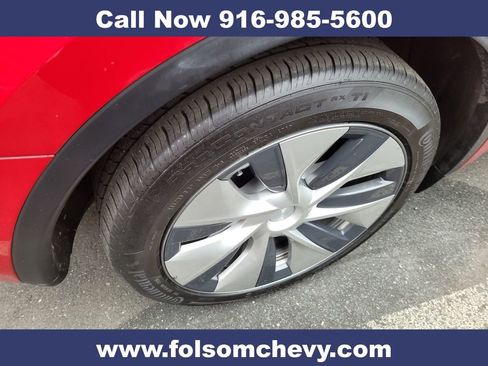 Used 2021 Tesla Model Y Long Range image 33