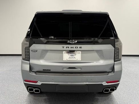 Used 2025 Chevrolet Tahoe High Country AWD/4WD image 10