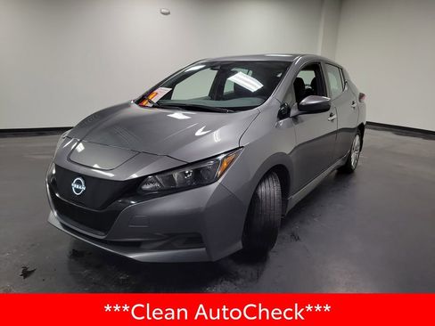 Used 2023 Nissan Leaf S image 4