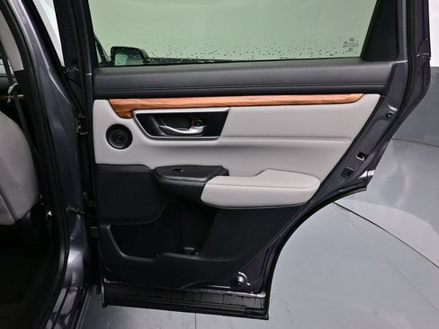 Used 2017 Honda CR-V Touring image 33