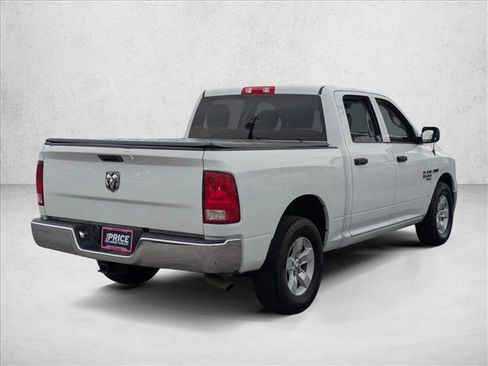 Used 2019 RAM 1500 Tradesman w/ Chrome Appearance Group RWD image 5