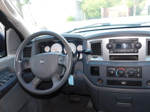 Used 2008 Dodge Ram 1500 Truck SLT image 24