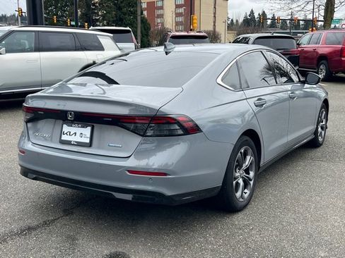 Used 2025 Honda Accord EX-L image 6