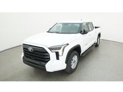 New 2026 Toyota Tundra SR5 AWD/4WD image 16