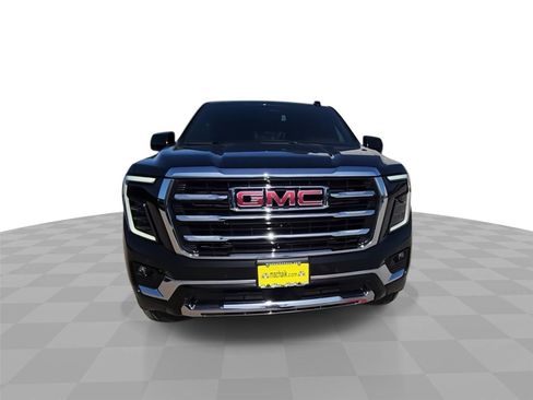 Used 2025 GMC Yukon Elevation RWD image 3