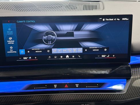 Used 2026 BMW M5 Touring w/ M Driver's Package image 42