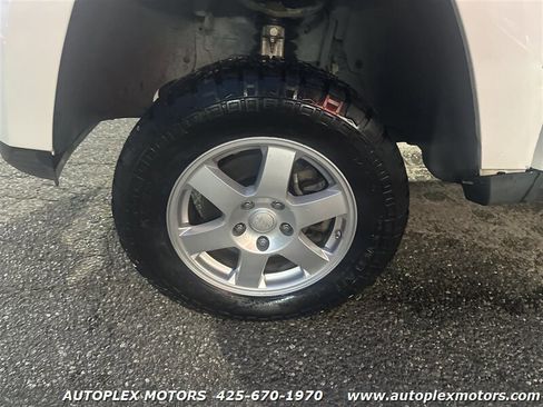 Used 2008 Jeep Grand Cherokee Laredo image 28