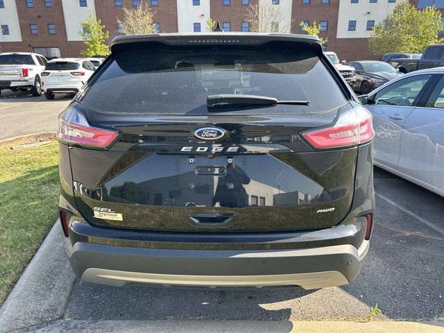 Used 2024 Ford Edge SEL w/ Convenience Package AWD/4WD image 6