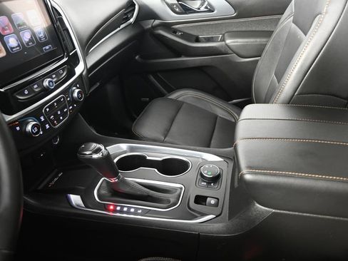 Used 2019 Chevrolet Traverse Premier w/ Redline Edition AWD/4WD image 36