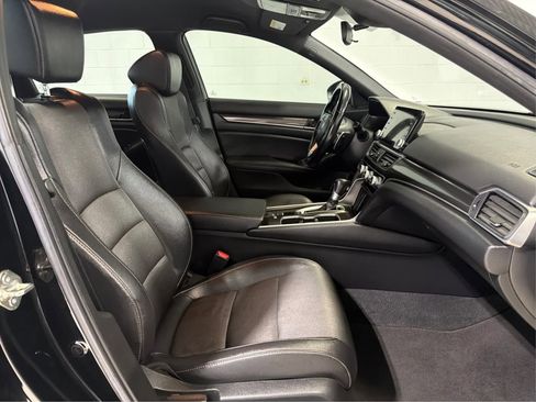 Used 2020 Honda Accord Sport image 14