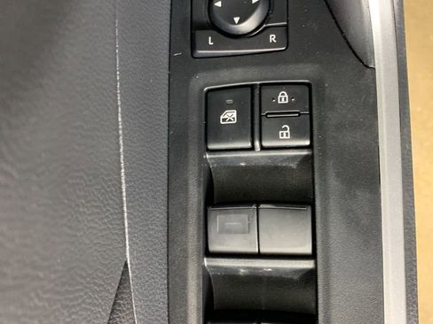 Used 2024 Toyota RAV4 LE image 17