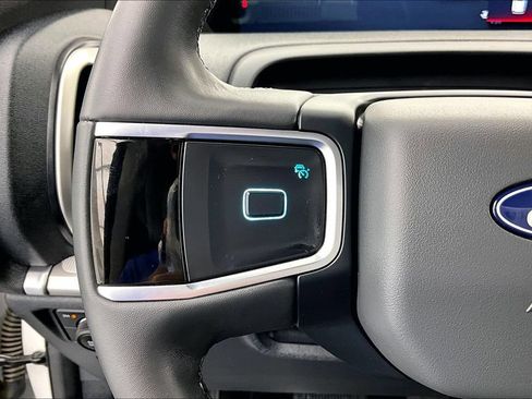 Certified 2025 Ford Expedition Max Active AWD/4WD image 18