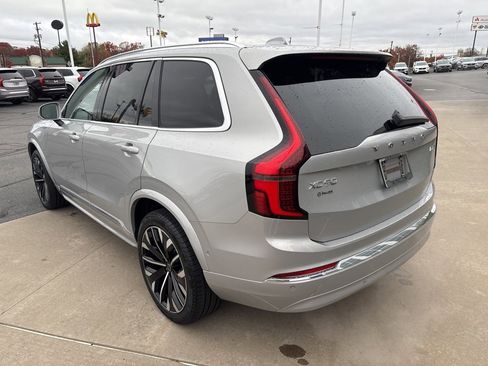 Certified 2025 Volvo XC90 B6 Plus image 9