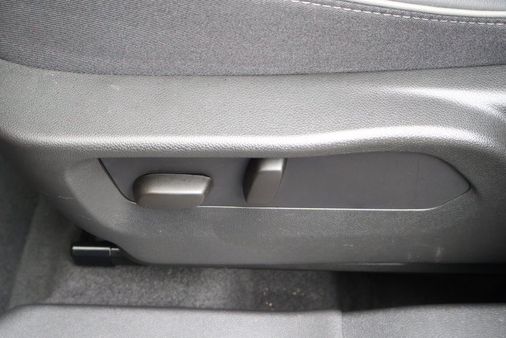 Certified 2023 Buick Envision Avenir AWD/4WD image 37