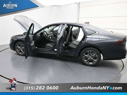 New 2025 Honda Accord EX-L image 34