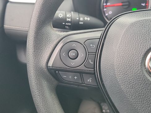 Certified 2021 Toyota RAV4 XLE image 20