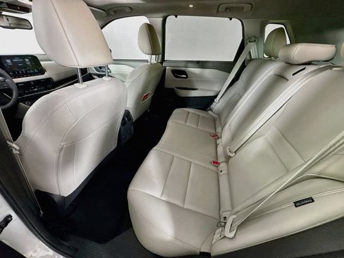 Used 2023 Nissan Rogue SL w/ SL Premium Package FWD image 32