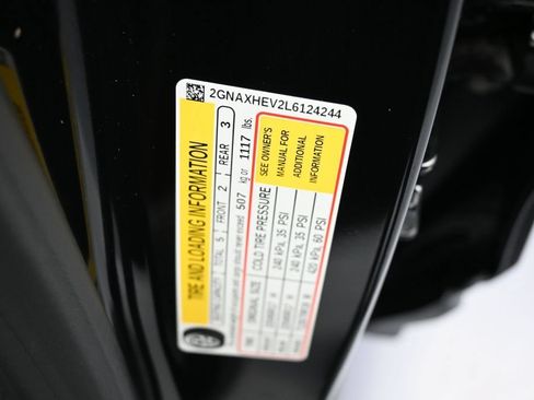 Used 2020 Chevrolet Equinox LS FWD image 9