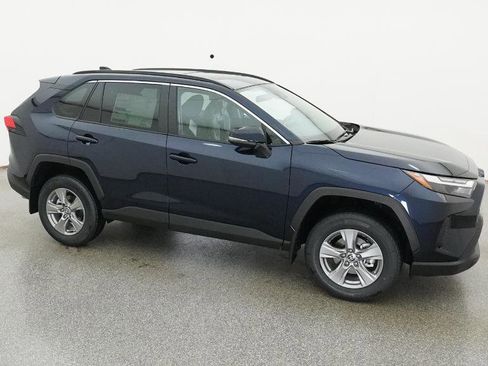 New 2025 Toyota RAV4 XLE image 27