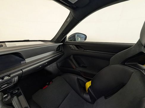Certified 2026 Porsche 911 GT3 RWD image 22