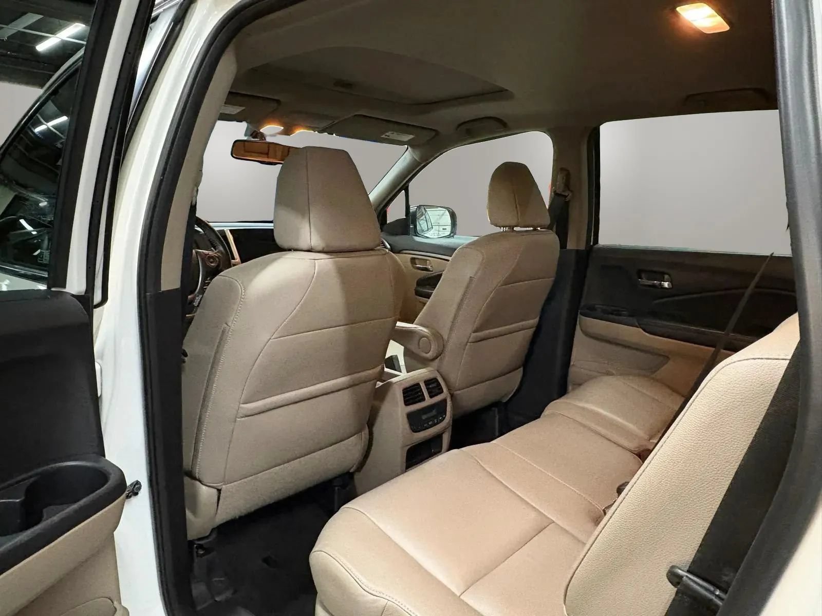 Used 2017 Honda Pilot EX-L image 27