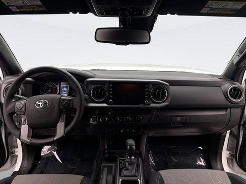 Used 2023 Toyota Tacoma TRD Off-Road AWD/4WD image 14