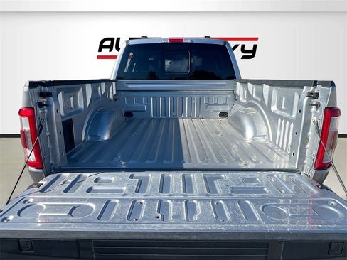 Used 2022 Ford F150 Lariat w/ Equipment Group 502A High image 27