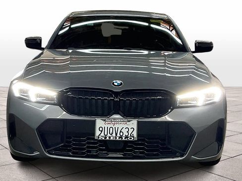Used 2025 BMW 330i Sedan w/ M Sport Package image 3