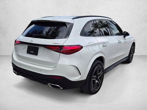 Certified 2026 Mercedes-Benz GLC 300 4MATIC image 5