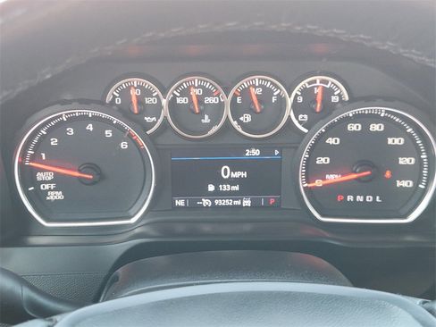 Used 2020 Chevrolet Silverado 1500 LT w/ Texas Edition image 16