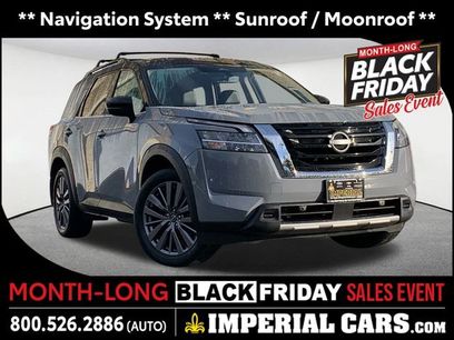 Used 2023 Nissan Pathfinder SL w/ SL Premium Package