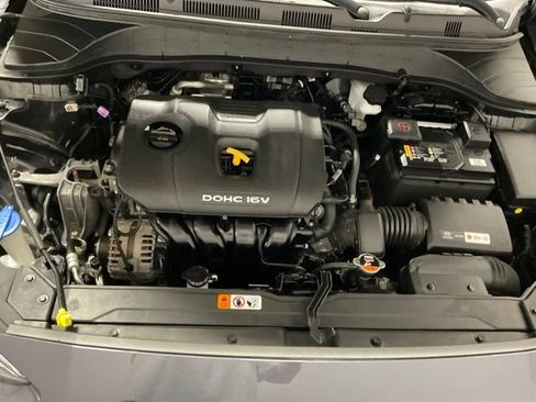 Used 2020 Hyundai Kona SEL Plus AWD/4WD image 48