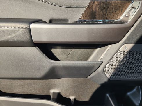 New 2026 Ford F250 Lariat w/ Black Appearance Package image 22