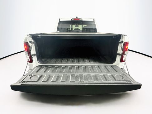 Used 2022 RAM 1500 Big Horn AWD/4WD image 27