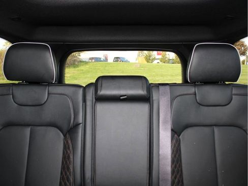 New 2025 Jeep Grand Cherokee Summit image 30