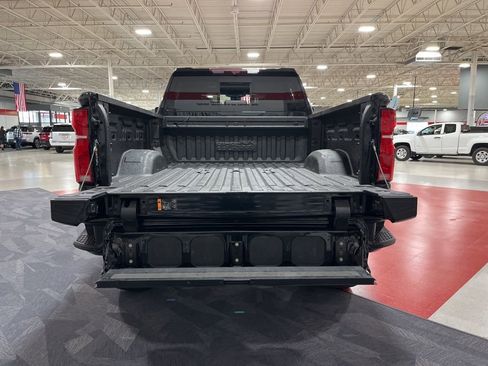Used 2024 Chevrolet Silverado 3500 High Country w/ High Country Premium Package AWD/4WD image 34
