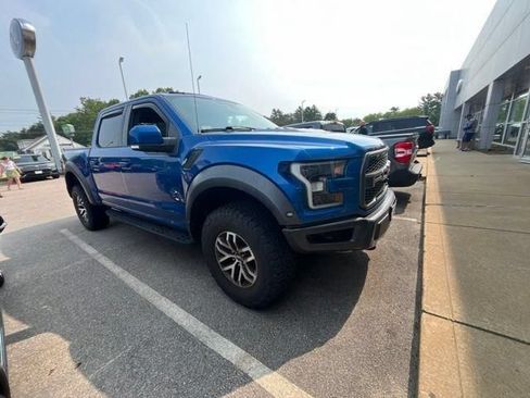 Used 2018 Ford F150 Raptor w/ Equipment Group 802A Luxury AWD/4WD image 1