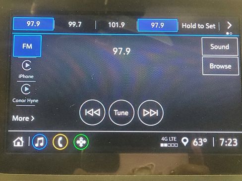 Used 2022 Chevrolet Malibu LS image 25