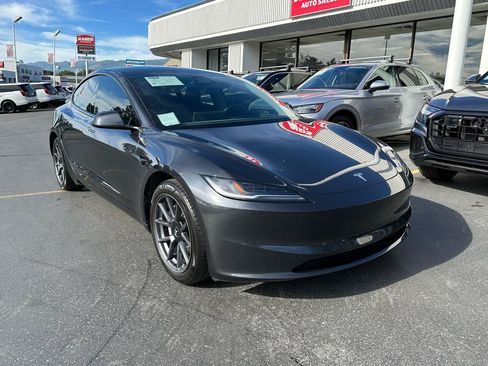 Used 2025 Tesla Model 3 Long Range AWD/4WD image 3