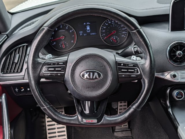 Used 2019 Kia Stinger GT RWD image 11