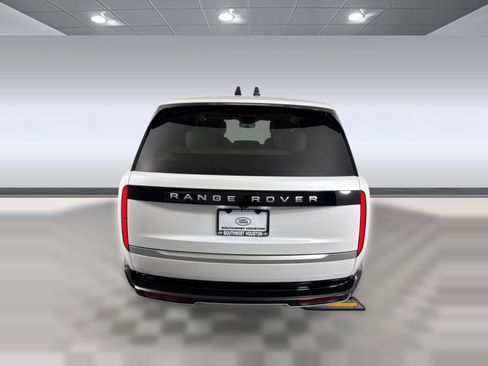 New 2026 Land Rover Range Rover Long Wheelbase Autobiography image 9