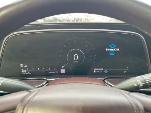 Used 2021 Cadillac Escalade ESV Sport Platinum w/ LPO, ONYX Package image 19