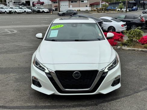 Used 2019 Nissan Altima 2.5 SV FWD image 3